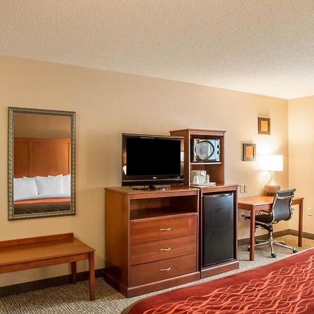 Comfort Inn & Suites Lawrenceburg Exterior photo