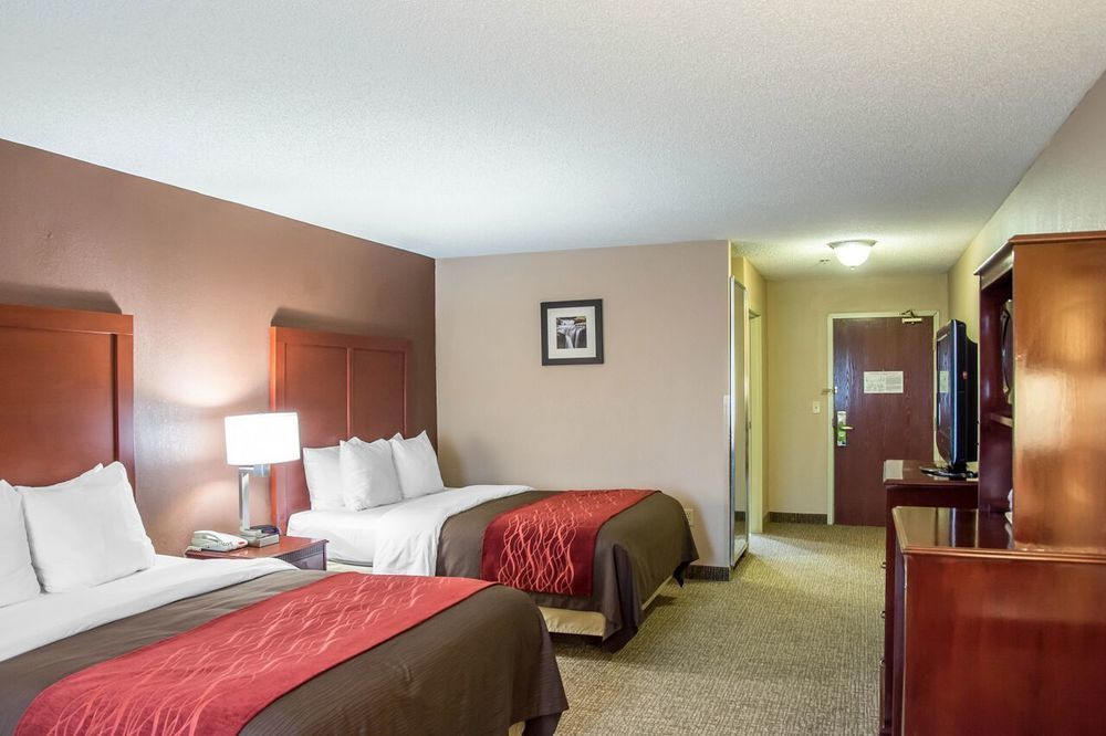 Comfort Inn & Suites Lawrenceburg Exterior photo